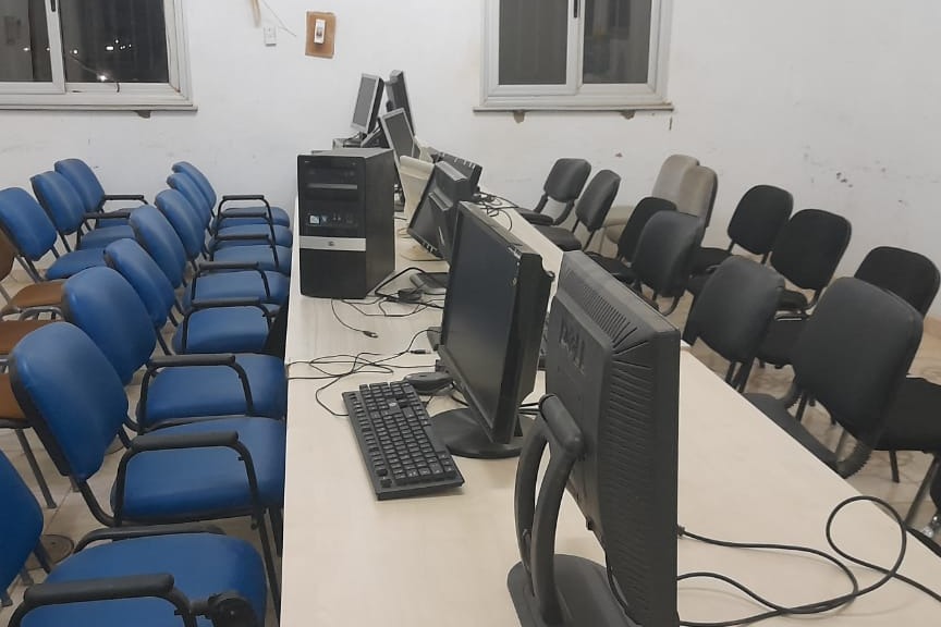 مشروع تكوين كمبيوتر